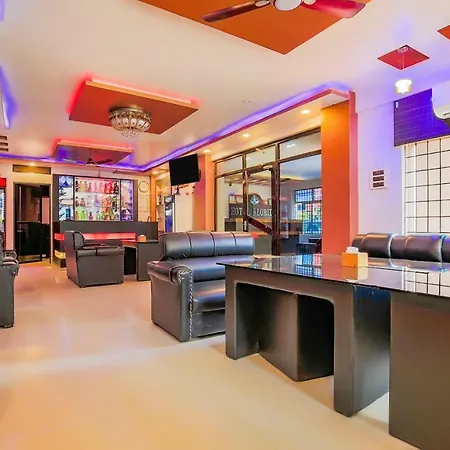 Oyo 411 Florida Hotel