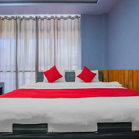 Oyo 411 Florida מלון 2*